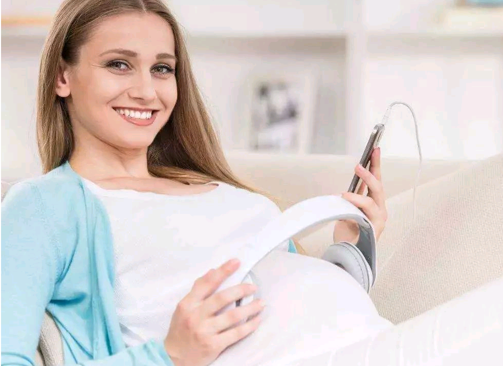 卵巢早衰怀孕后会让卵巢恢复吗&私立供卵医院靠谱吗,月经不调会不会引发不孕