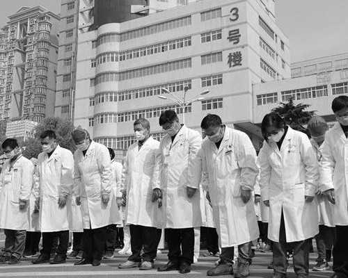 广东代怀生子价格,广东三代试管婴儿医院排名怎么样？广东三代试管去哪做？